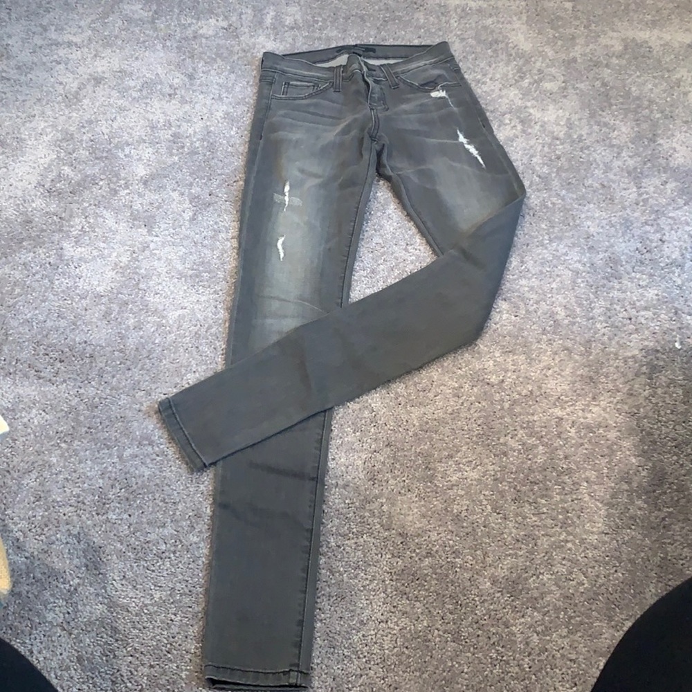 Gray distressed skinny jeans